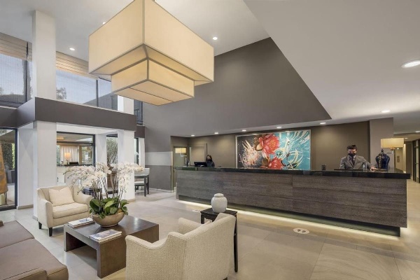 Luxe Hotel Sunset Blvd Main image